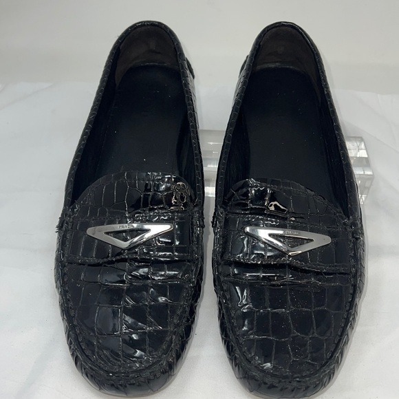 Prada Sz 9.5 Black Crocodile Embossed Patent Leather Driving Moccasins Loafers - Picture 2 of 11